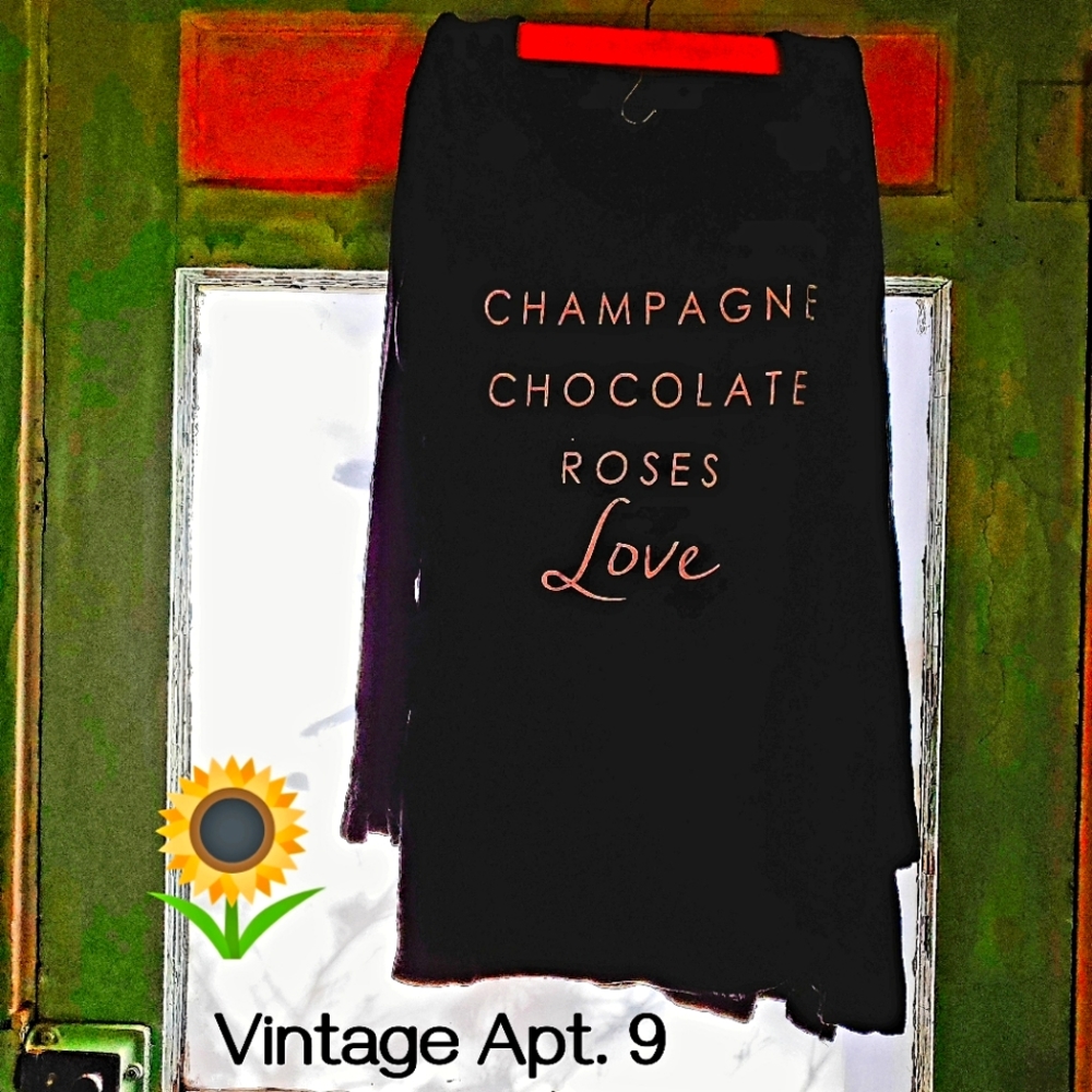 Vintage Apt. 9 Long Sleeved T-Shirt